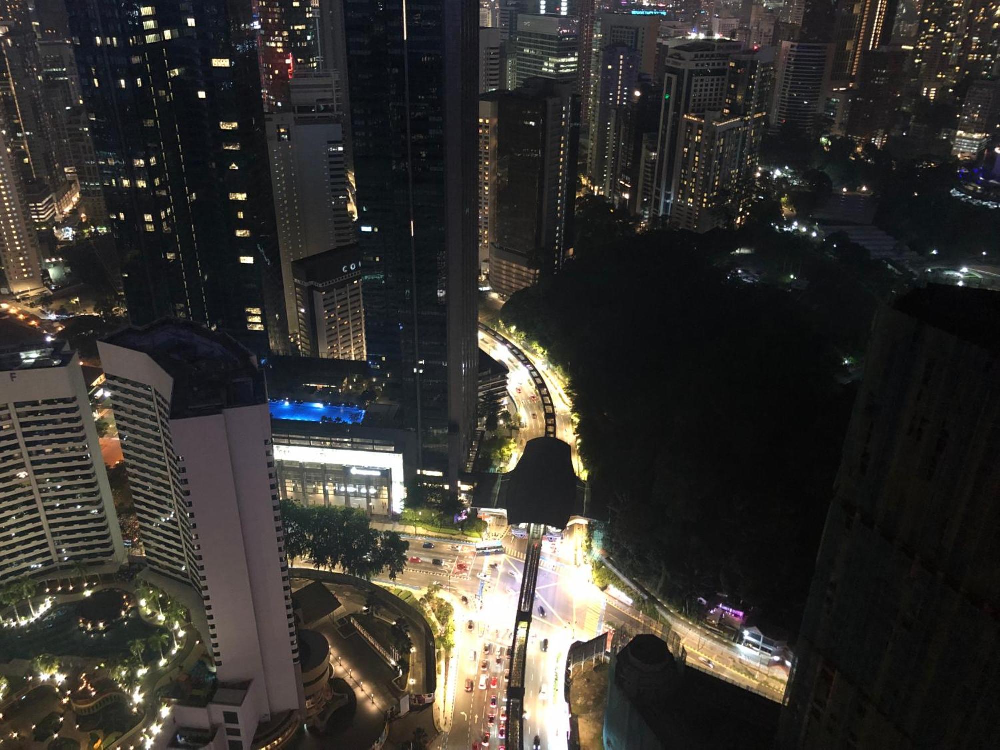 Platinum Suites Klcc Top 51 Kuala Lumpur Exterior photo